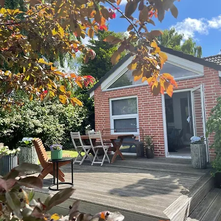 Villa - Cozy House, 10 Min From Center Aarhus