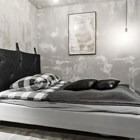 - Cozy House, 10 Min From Center *